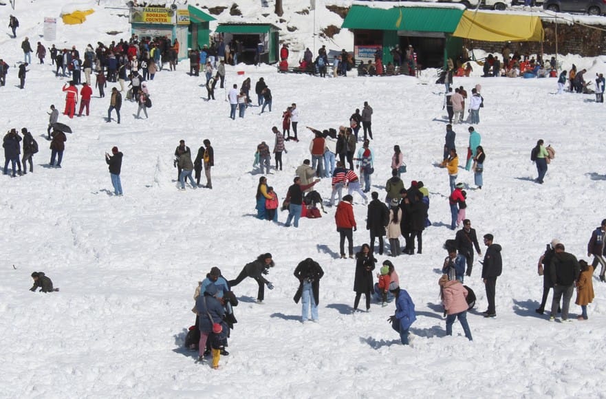 Manali was bustling with tourists on the weekend