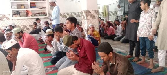 Prayers were offered for peace on the first Friday of Ramzan