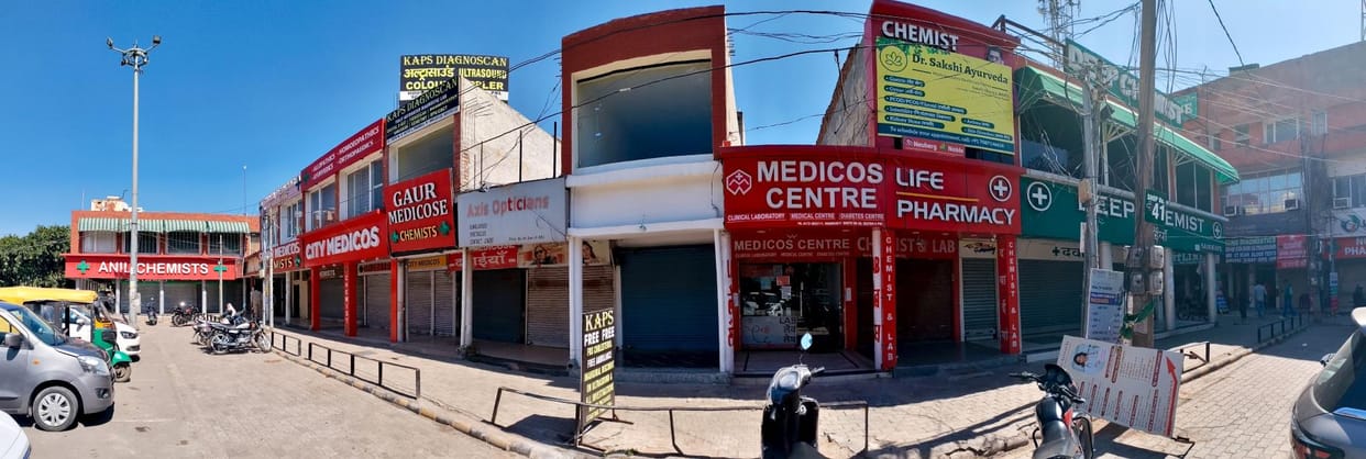 Chemist association kept the medicine shops closed, patients kept wandering