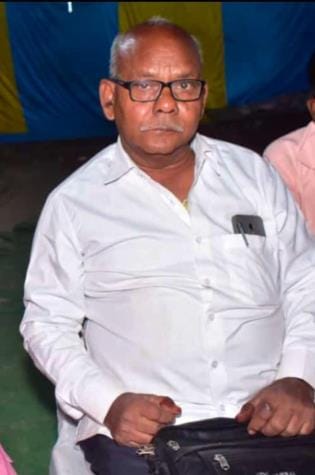 A victim who lost vision after eye operation dies