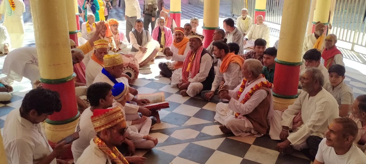 As soon as Holashtak started, rain of Tesu colour started in Dauji