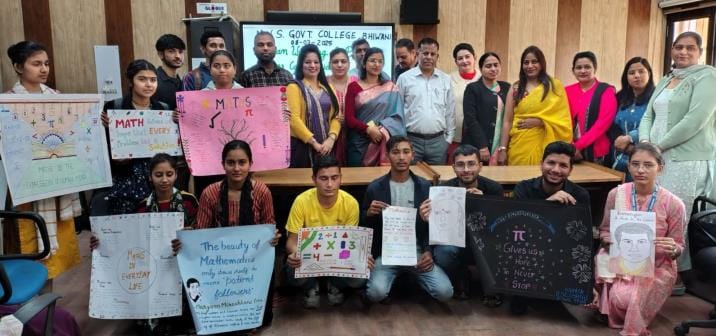 Mehak first in poster making