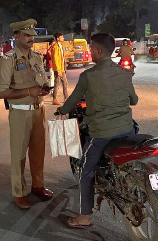 500 vehicles are being challaned every day, still people are not wearing helmets