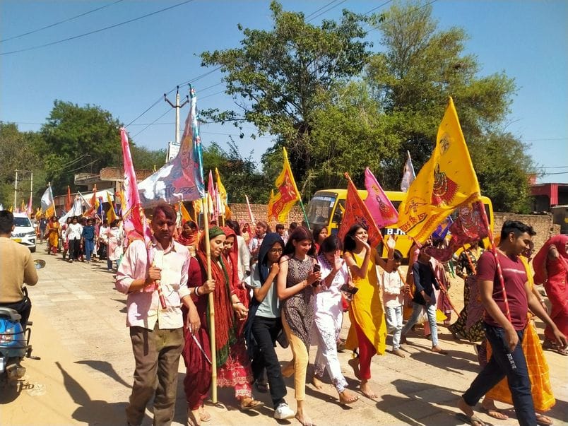 Nishan Yatra started from Mahindergarh for Jaitpur Dham