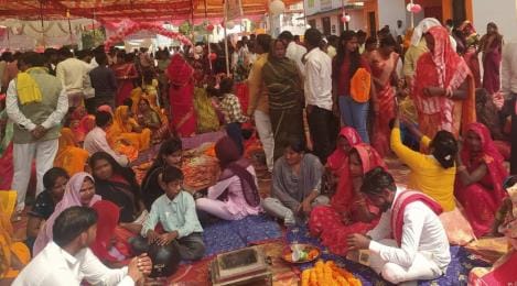 93 couples took seven vows in a mass marriage