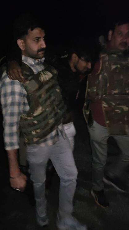 In the encounter, the accused of killing cows got shot in the leg