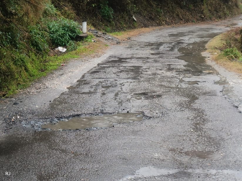 Travelling on the dilapidated Nogli-Barkal road is fraught with dangers
