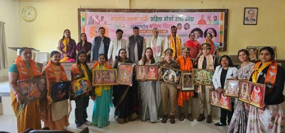 Cabinet Minister honored women who made outstanding contributions
