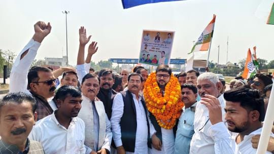 Congress leaders welcomed MP Tanuj Punia