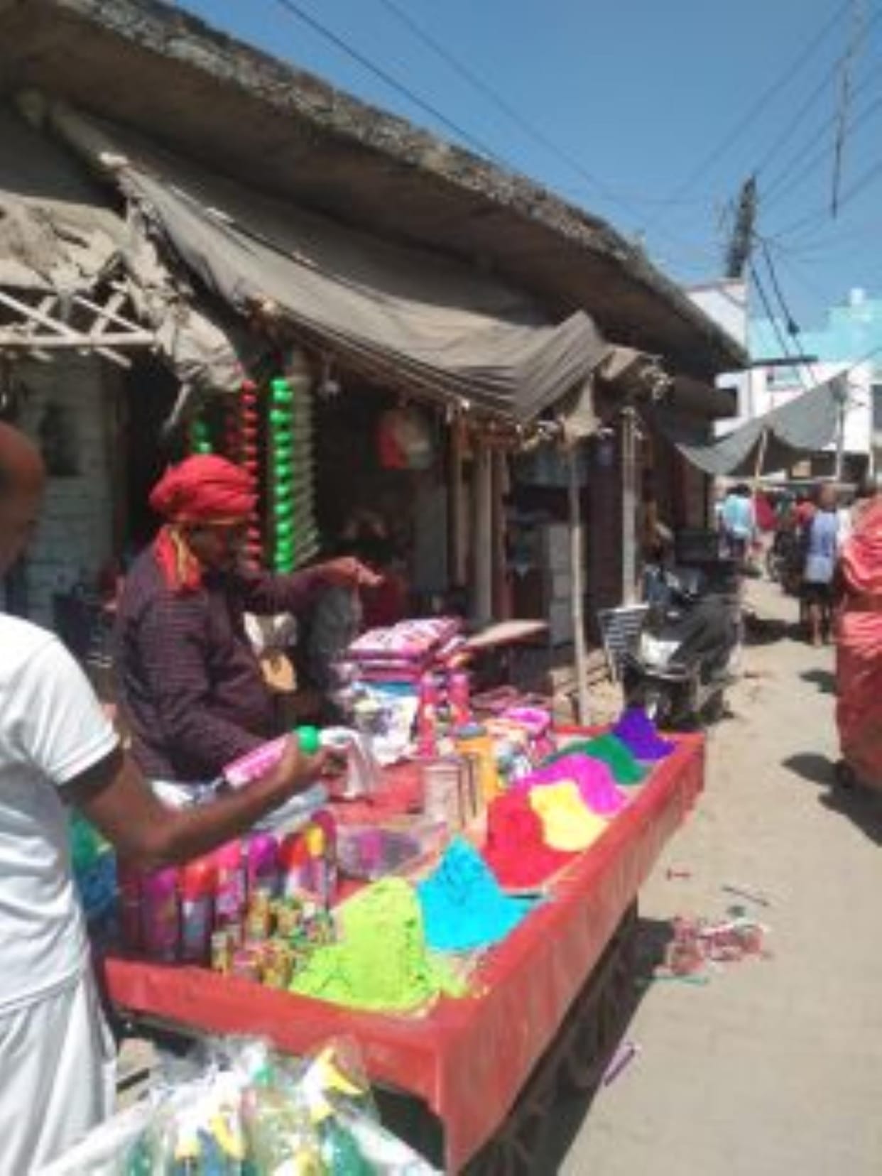 Festive market: Crowded, khoya sold for Rs 400 per kg
