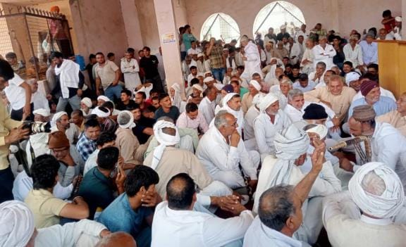 The Panchayat of Koth Kalan passed a resolution against Mahant Shukrai Nath