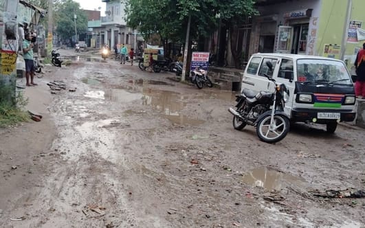 Six roads of Ganaur need reconstruction