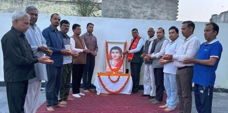 Savitribai Phule's gift of giving women the right to education: Vice Chairman