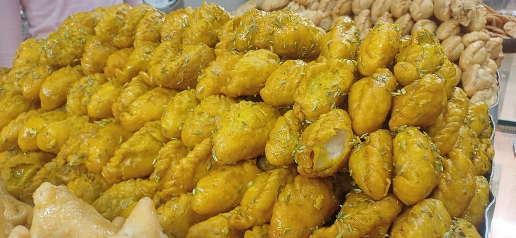Inflation Casts Shadow on Holi Ghee Oil and Dry Fruits Prices Surge Ahead of Festive Season
