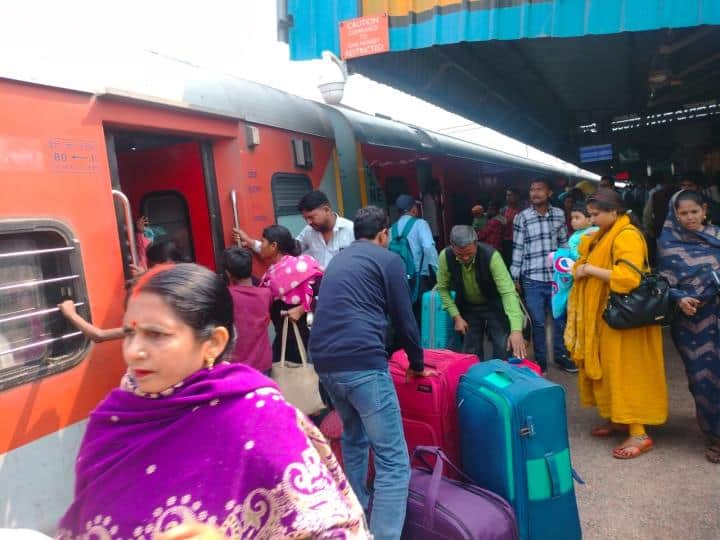 Balodabazar news, Balodabazar news today, Balodabazar today news, Balodabazar RPF constable, checked tickets,