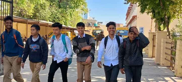 8327 students of class 10th appeared in science exam