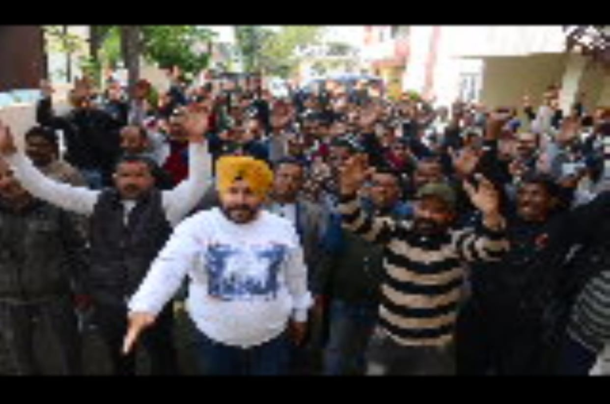 Temporary Employee Held Protest against Government