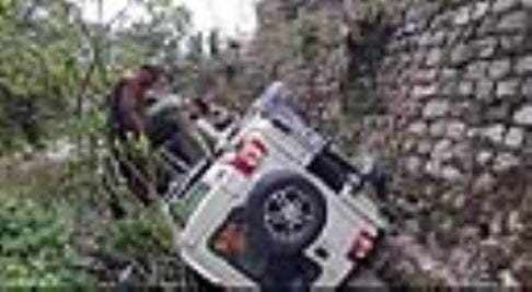 Bolero fell into a ditch on Katra-Jammu road, two injured