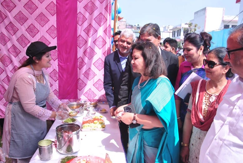 Love for books is necessary to fulfill dreams: Prof. Sangeeta Shukla