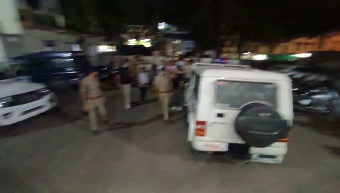 अलीनगर पुलिस ने की कार्रवाई।