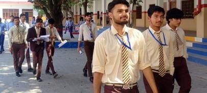 The English paper was easy but some students found it difficult