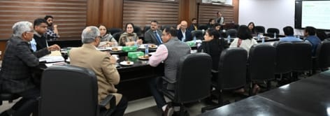 Skill based courses should be started for students: VC