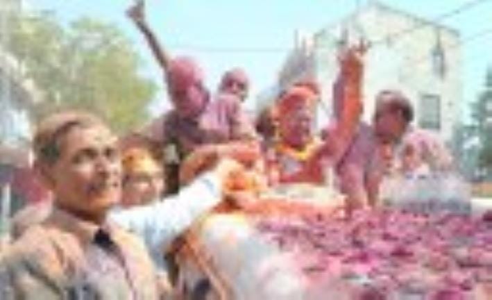 Pradeep Tayal, close to former minister JP Dalal, won the post of president in Loharu Nagar Palika