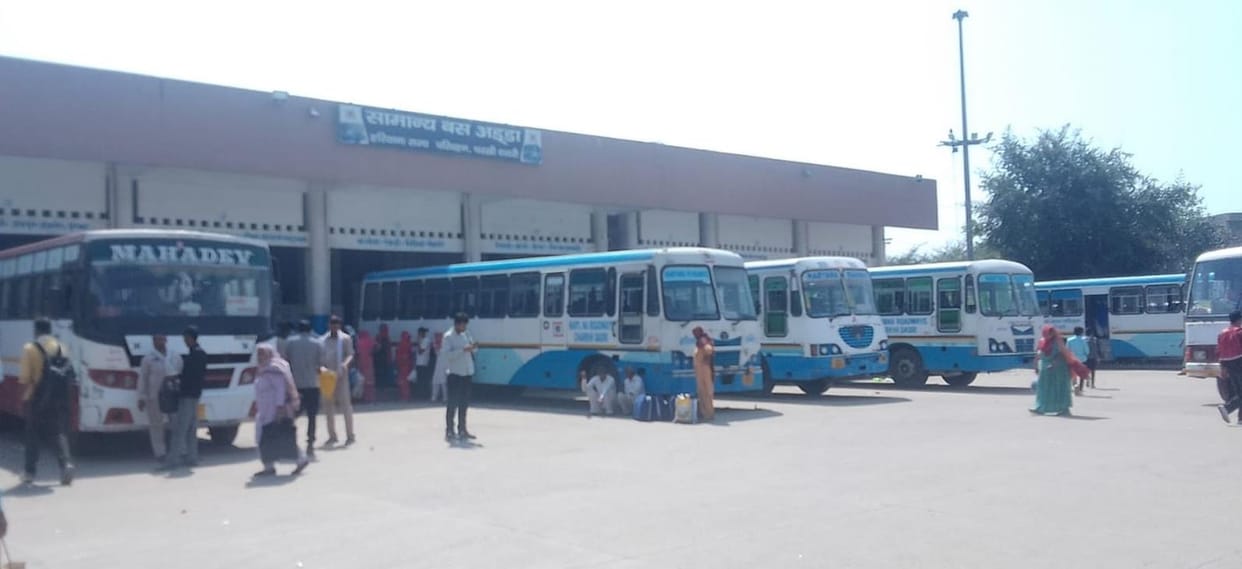 bus will be avilable on holi