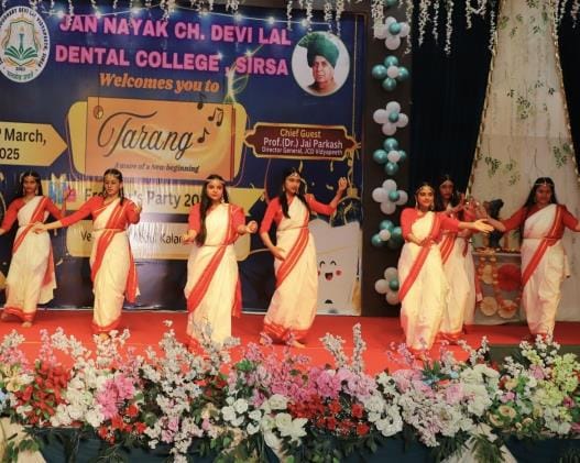 Lakshya was chosen as Mr. and Sapna was chosen as Miss Fresher in Tarang