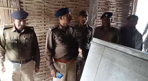 Muzaffarpur Bihar news: liquor mafia built secret cellar in house police found liquor worth Rs 30 lakh