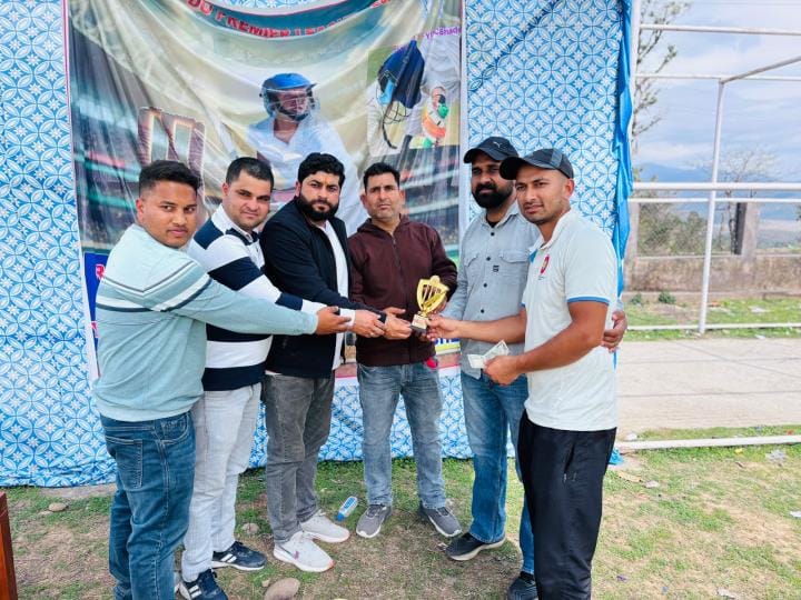 Vijaypur defeated Bave Cricket Club by three wickets