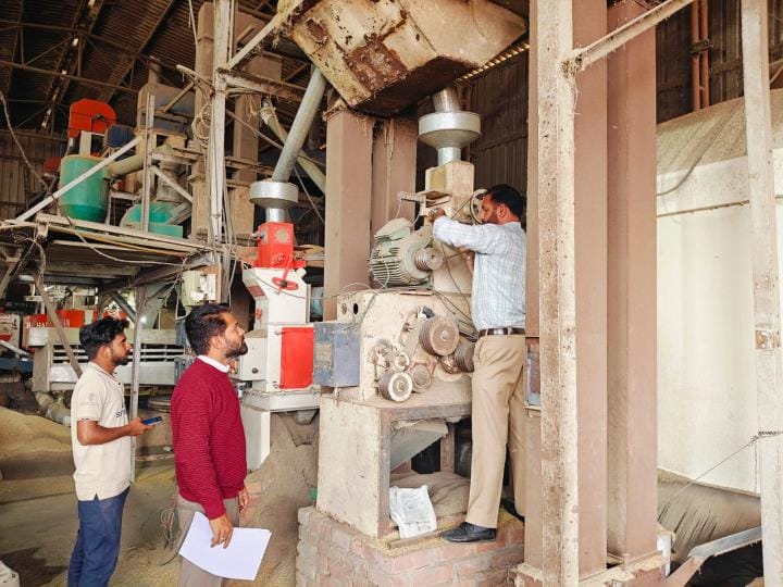 Three rice mills and one screening plant are sealed after running without NOC