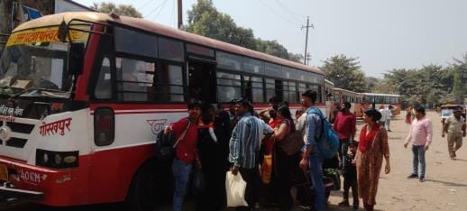 Buses were crowded, passengers faced problems
