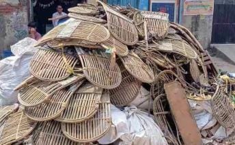 Holika Dahan happened at 1984 places, colors will fly today