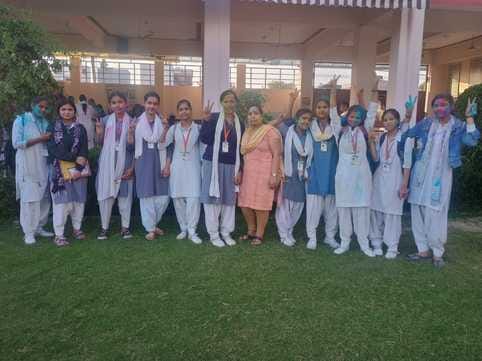 Holi was played with herbal gulaal and flowers