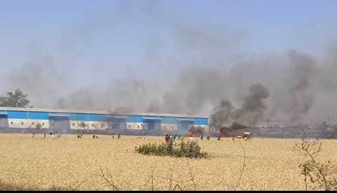 किसान के खड़ी  फसल जलकर हुई खाक