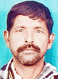 Shopkeeper attacked by bull, died during treatment