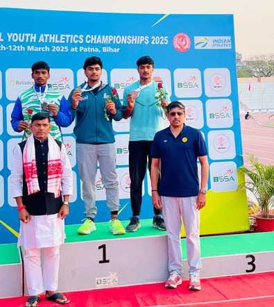Himanshu won the gold medal in javelin throw at the national level