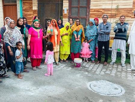 People are angry due to supply of contaminated drinking water