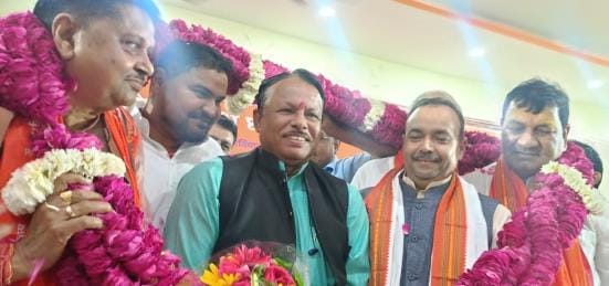 BJP again expressed confidence in Amar Kishore