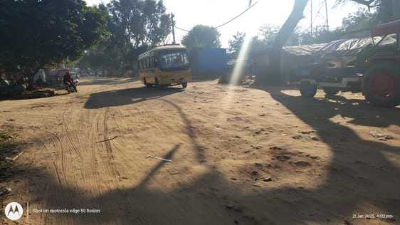 The road from Narnaul to Kanina is damaged