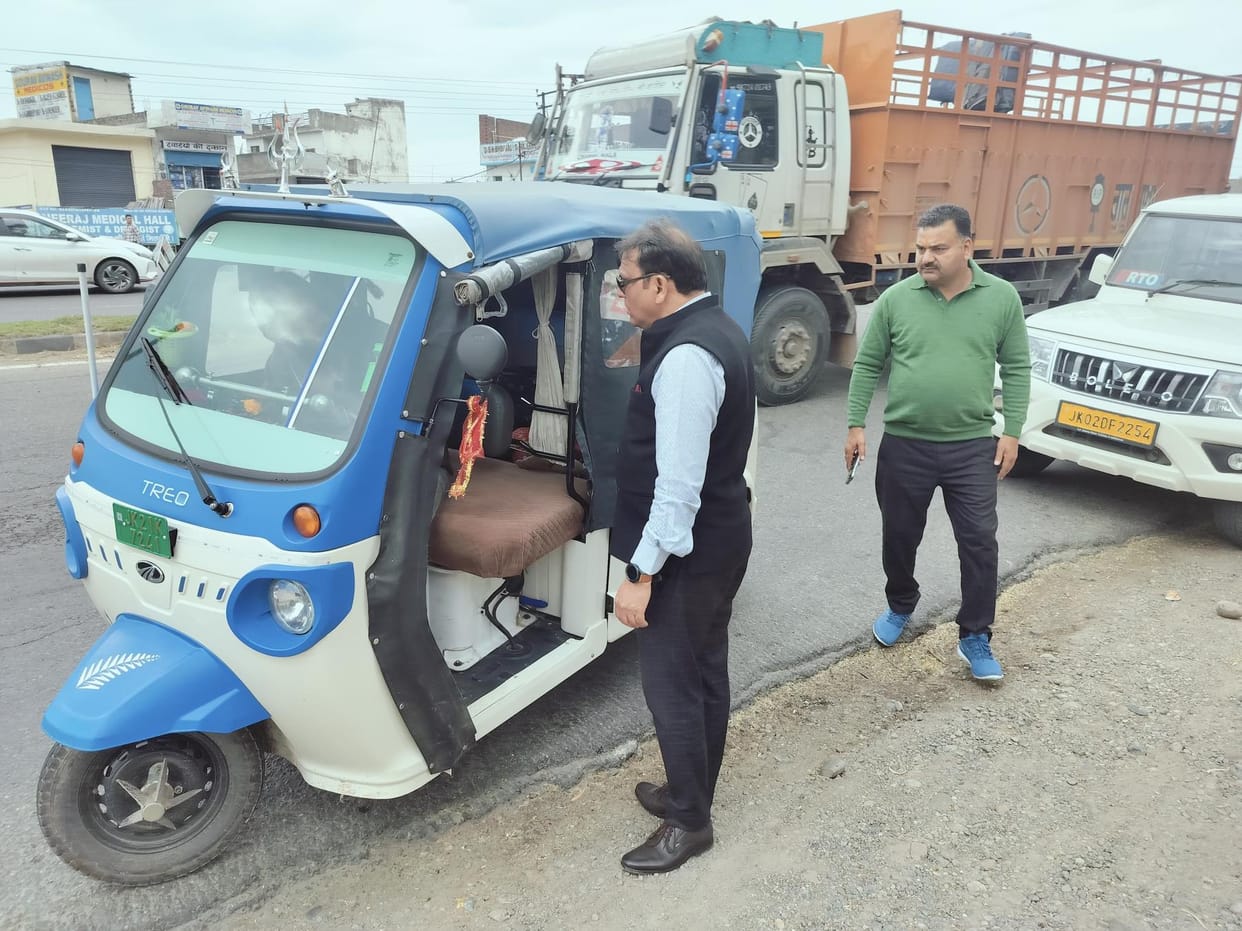 RTO Challan of 16 Vehicles