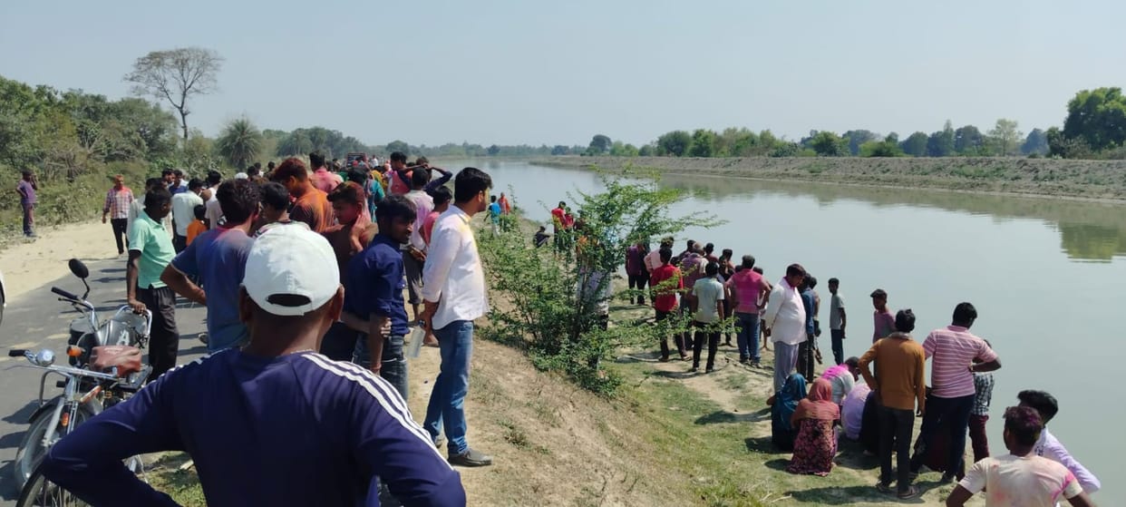 Two brothers drowned in Sharda canal, one died