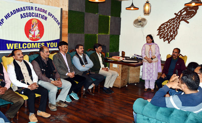Government should fill more than 600 vacant posts of principals soon