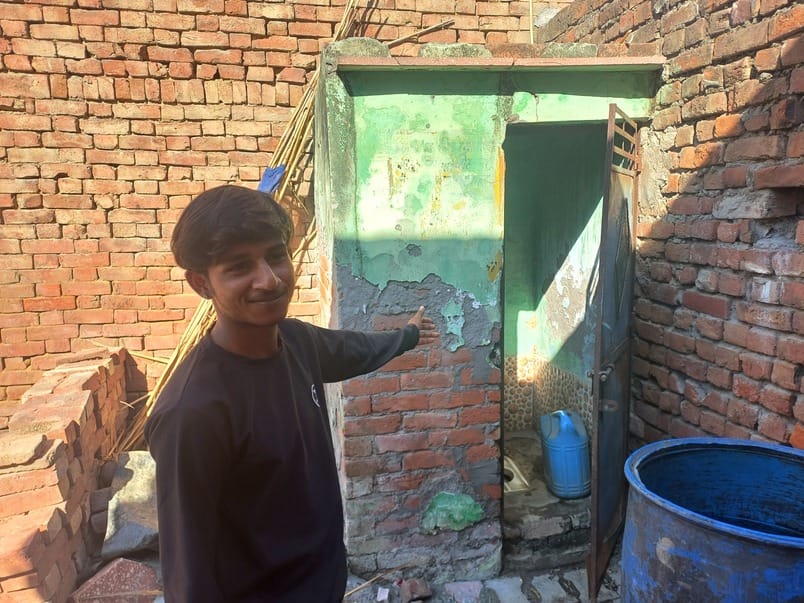 14 thousand toilets are in bad condition... Some have broken doors, some have missing tanks