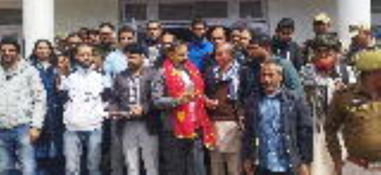 MLA Mankotia visited Chinani