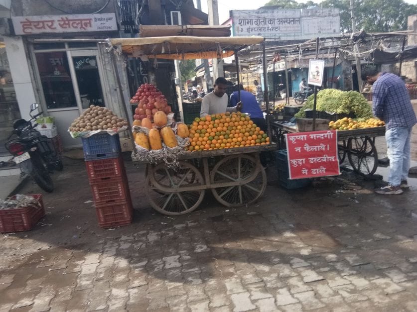 After the appeal of SDM, common people are cooperating in cleanliness campaign