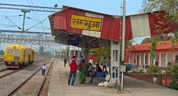 Bike riding youth dies after colliding with pickup