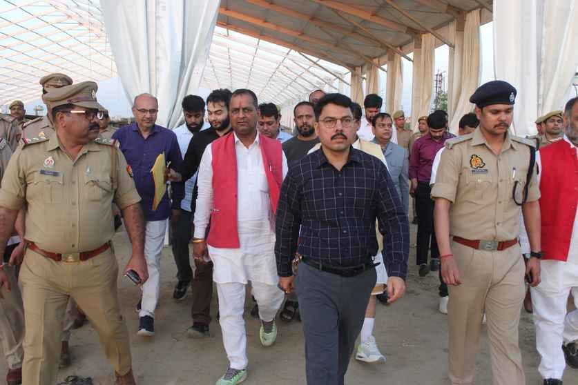 There should be no laxity in the arrangements at the Katha Sthal: SSP
