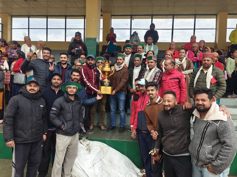 Wild Beast Team Nankhari won the cricket title